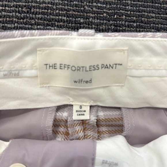 ARITZIA - Wilfred Effortless Pant in Lavender and Cream - Picture 6 of 9